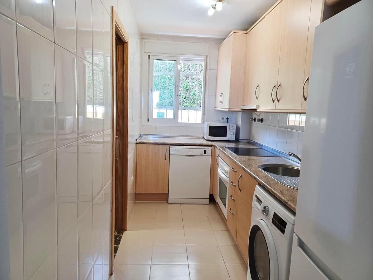 Ground Floor Apartment in Fuengirola — photo 5 of 8