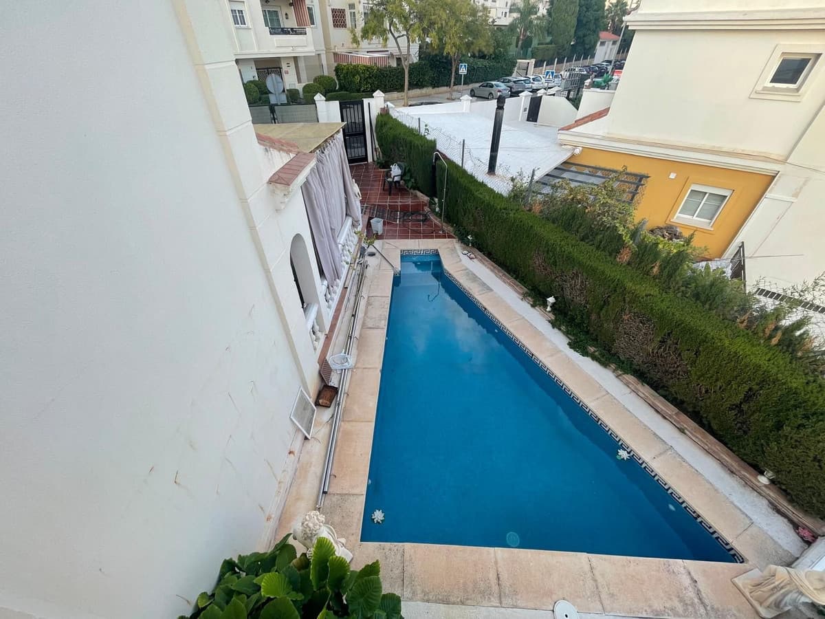 Townhouse in Benalmadena — photo 3 of 10