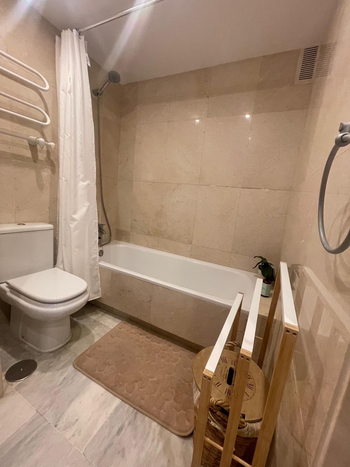 Middle Floor Apartment in Fuengirola — photo 7 of 10