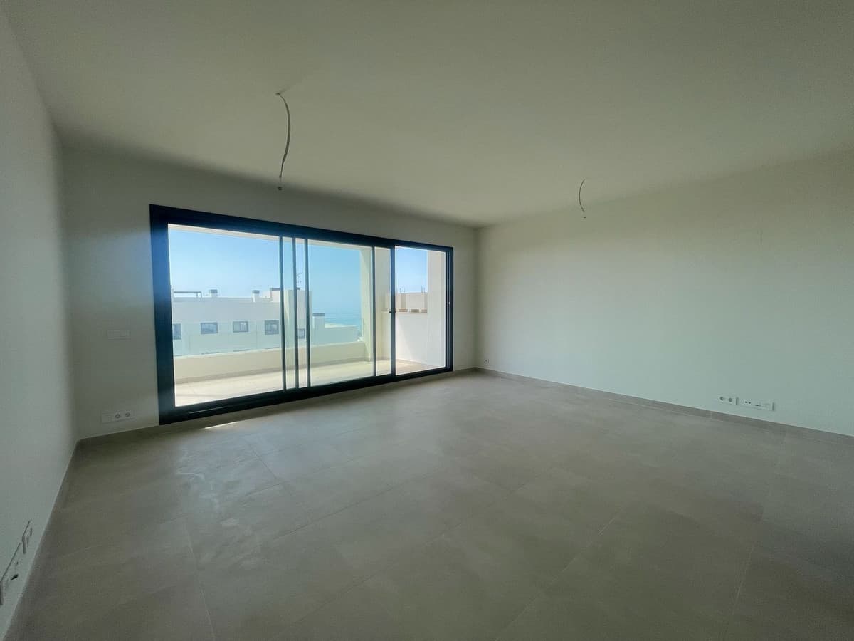 Middle Floor Apartment in Benalmadena — photo 4 of 10
