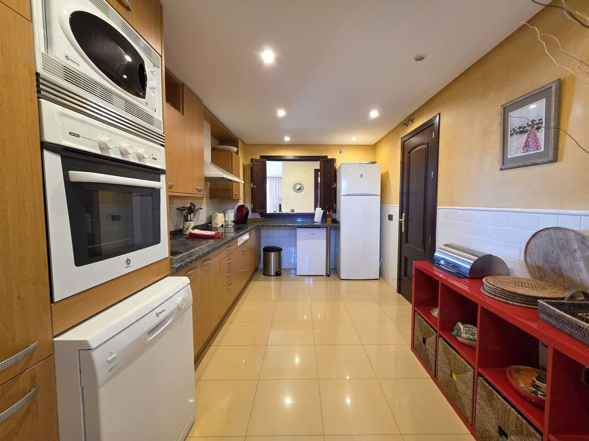 Ground Floor Apartment in La Mairena — photo 6 of 10