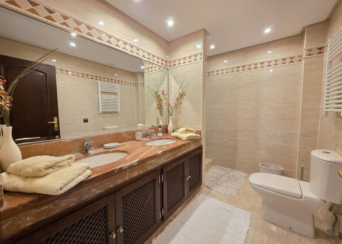Ground Floor Apartment in La Mairena — photo 10 of 10