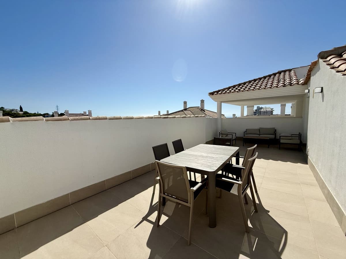 Penthouse Duplex in Fuengirola — photo 3 of 10