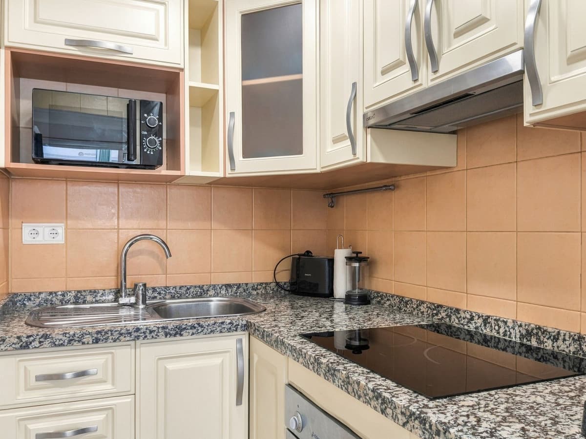 Middle Floor Apartment in La Colina — photo 2 of 10