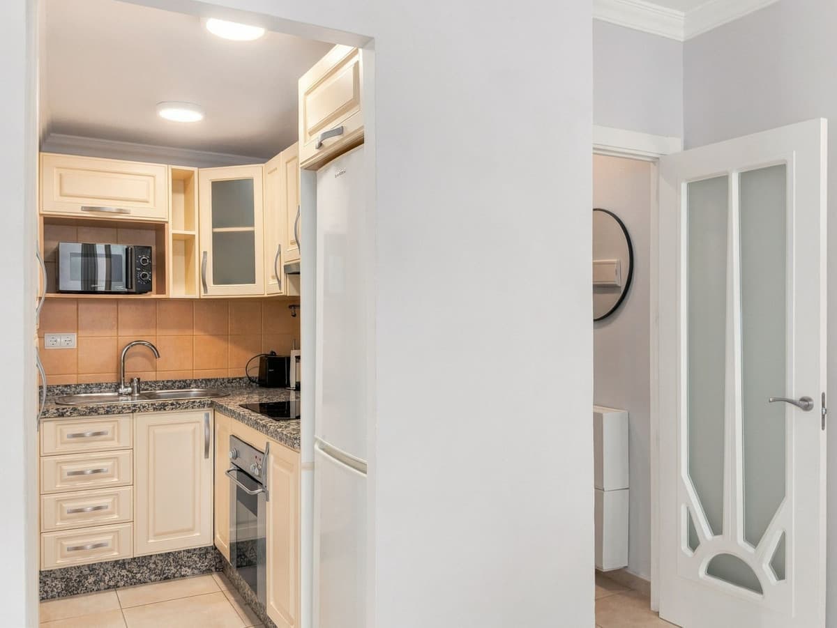 Middle Floor Apartment in La Colina — photo 5 of 10