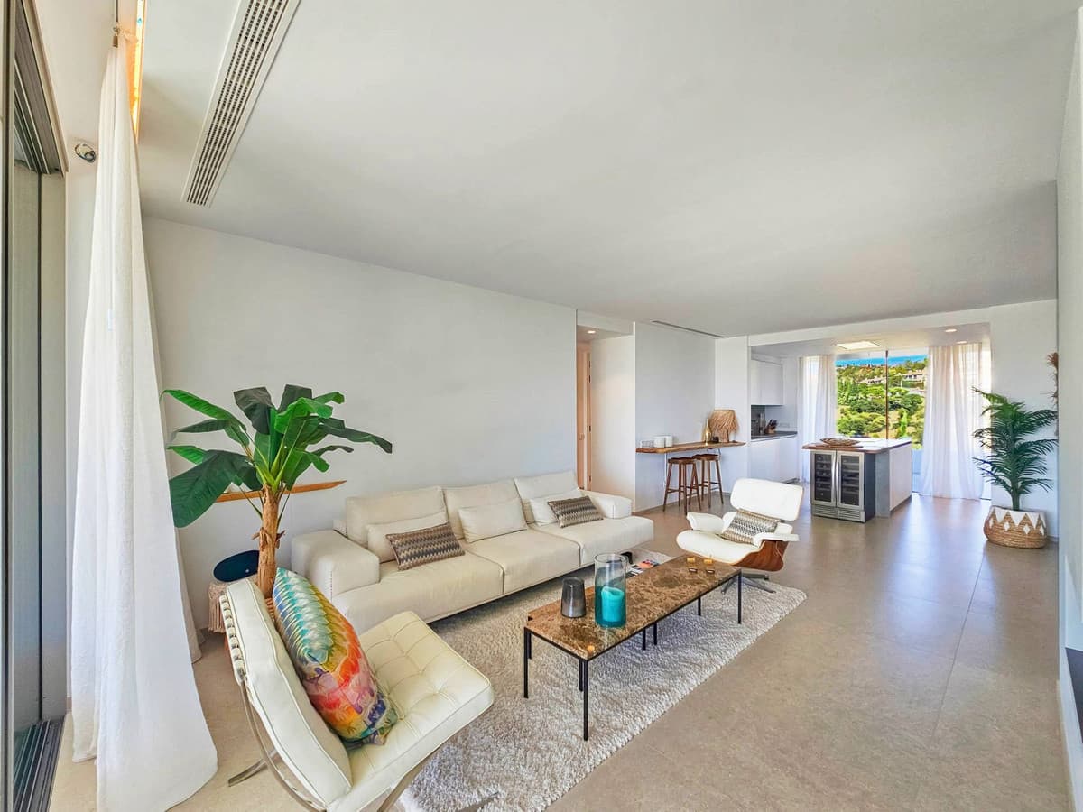 Middle Floor Apartment in Los Arqueros — photo 4 of 10