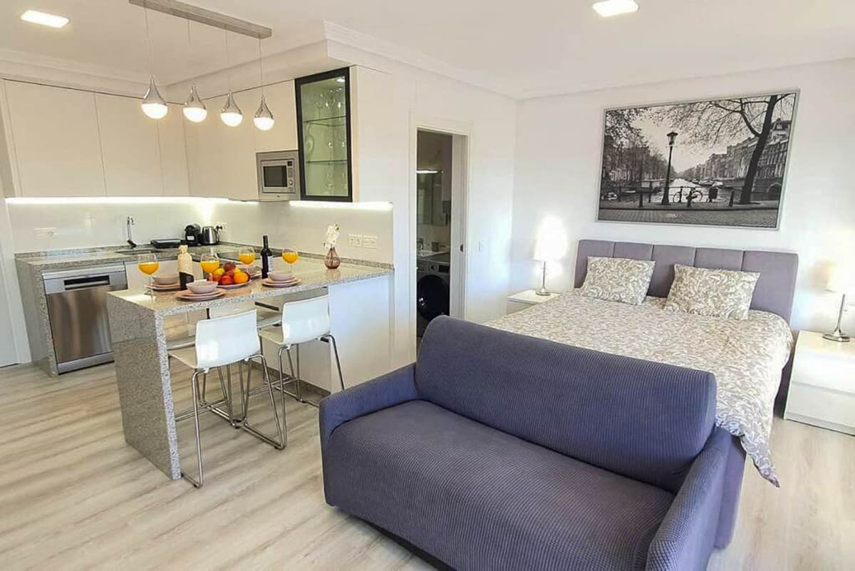 Middle Floor Studio in Elviria — photo 4 of 10