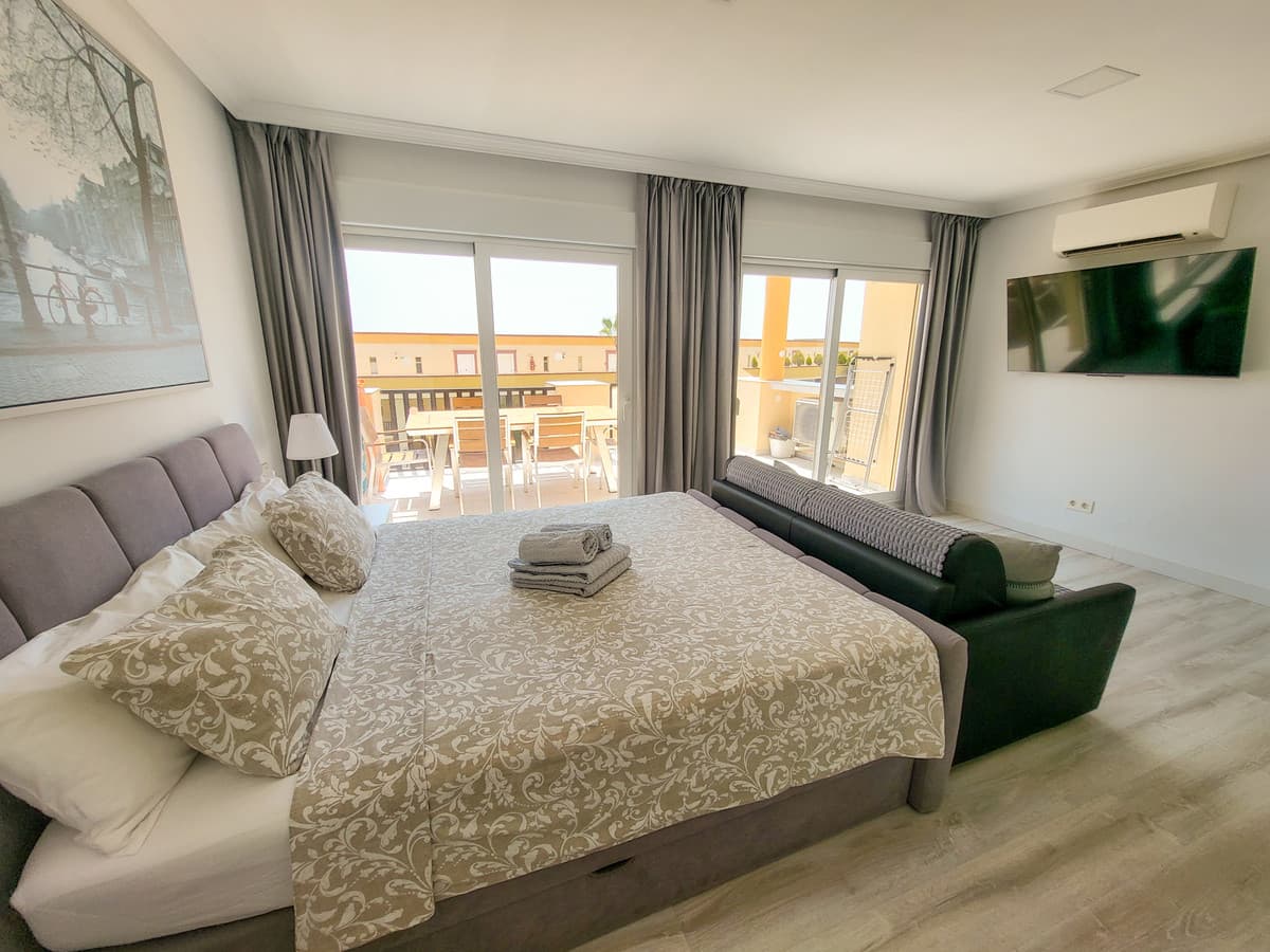 Middle Floor Studio in Elviria — photo 8 of 10