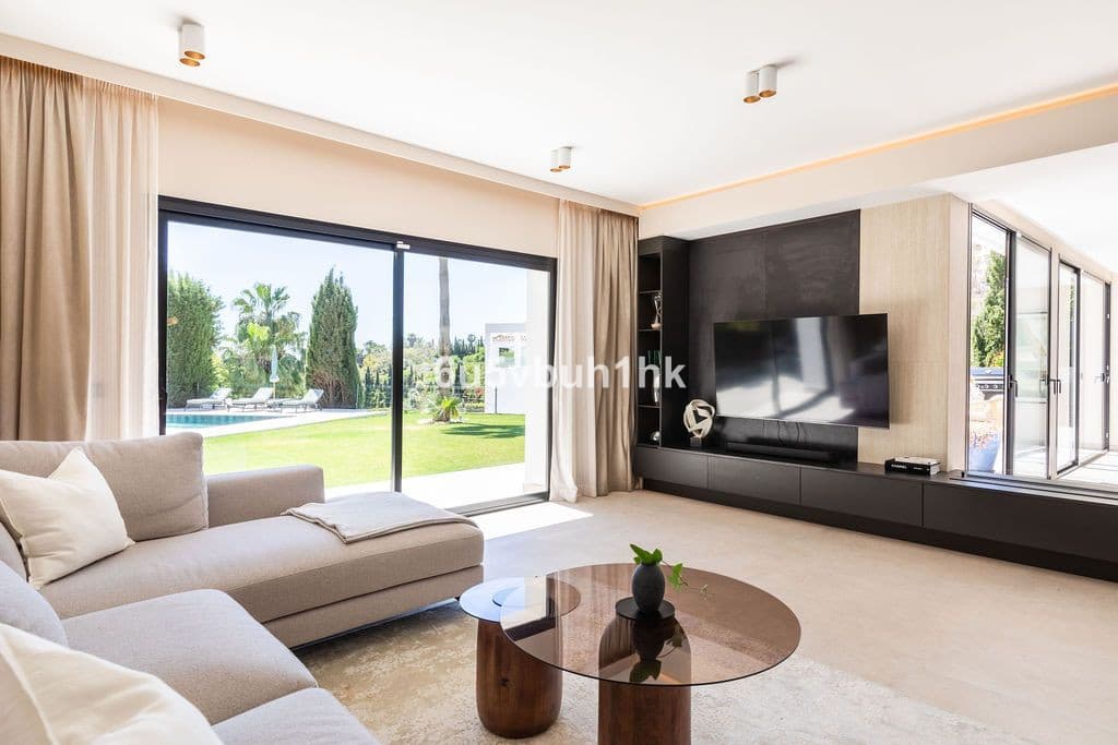 Detached Villa in Benahavís — photo 4 of 10