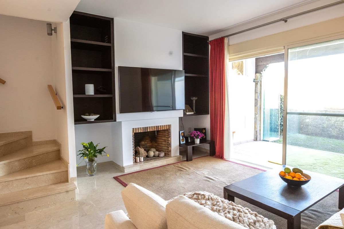 Semi-Detached House in Mijas Golf — photo 3 of 10