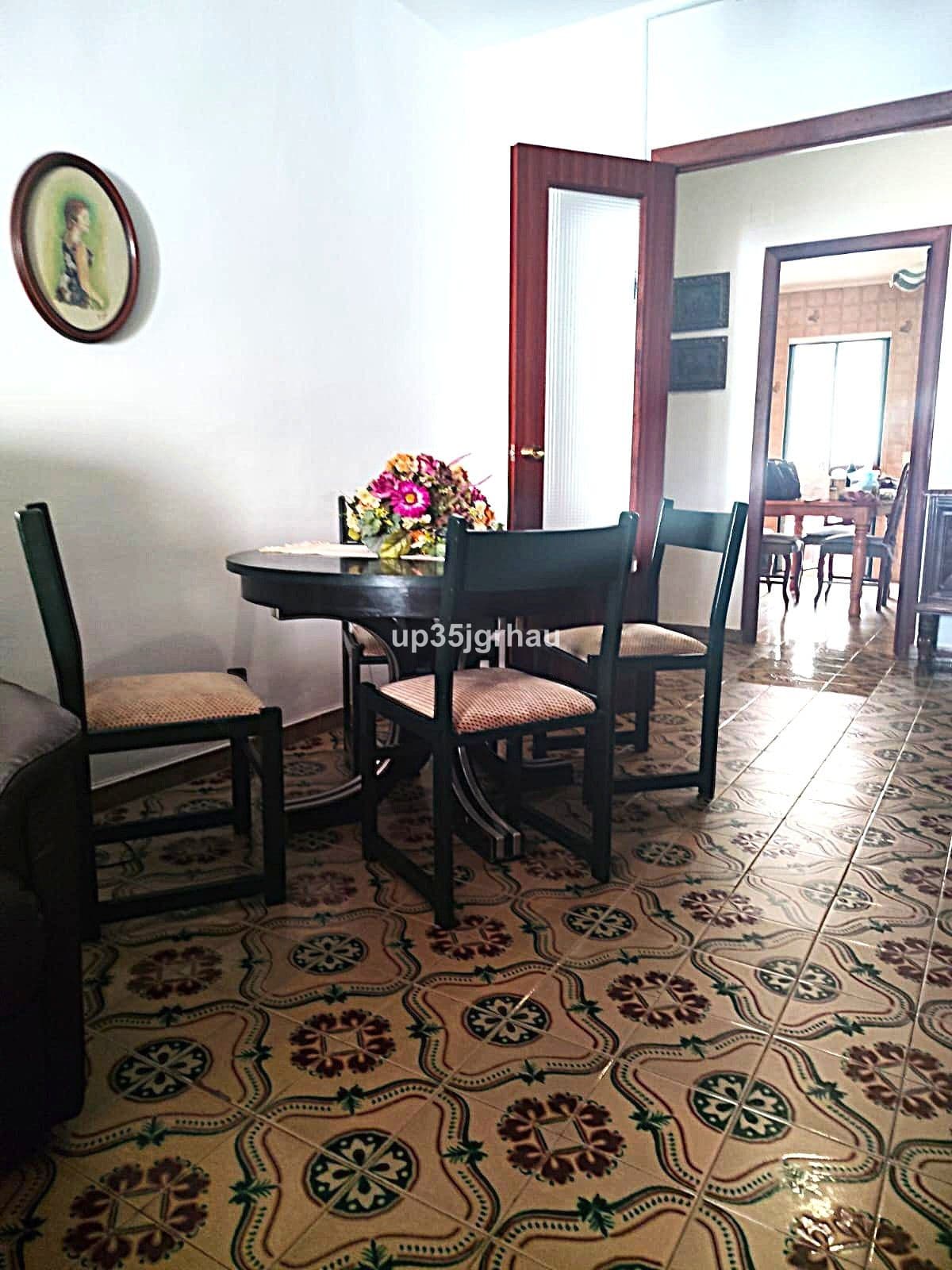 Top Floor Apartment in La Línea — photo 6 of 10