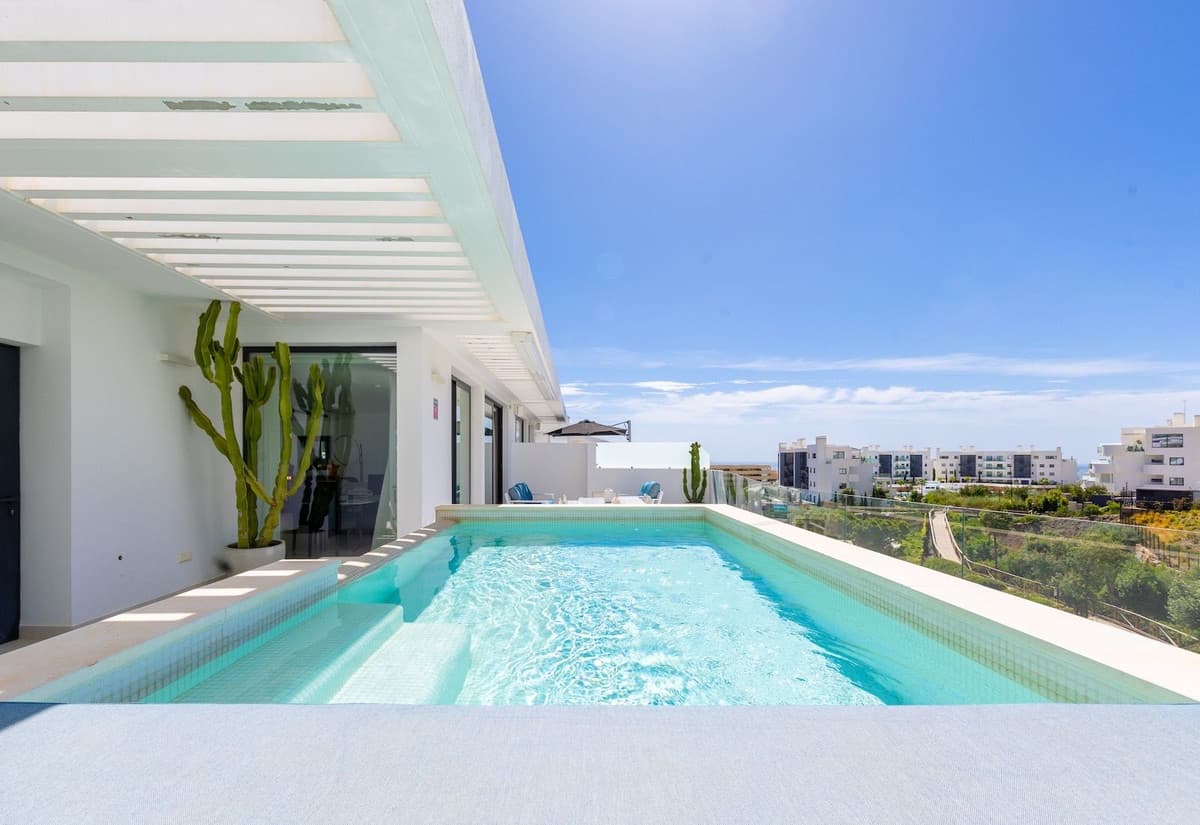 Penthouse in Fuengirola — photo 1 of 10