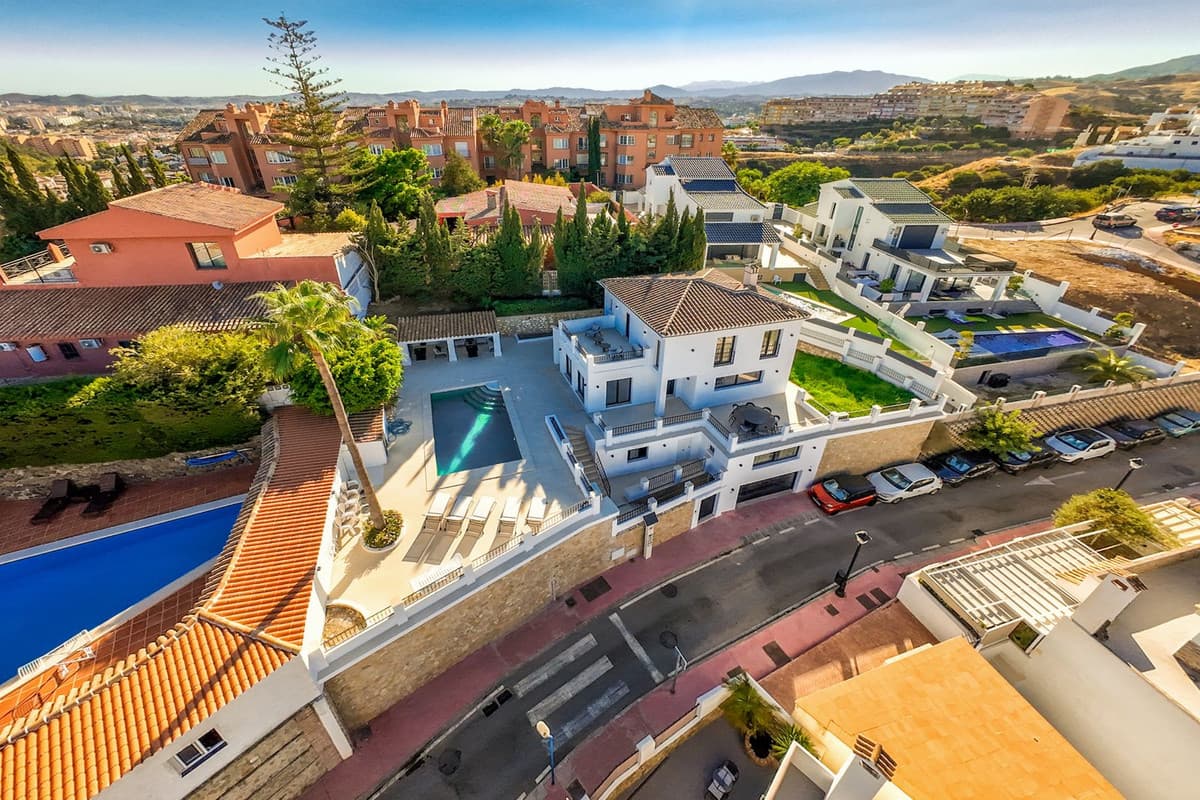 Detached Villa in Torreblanca — photo 2 of 10