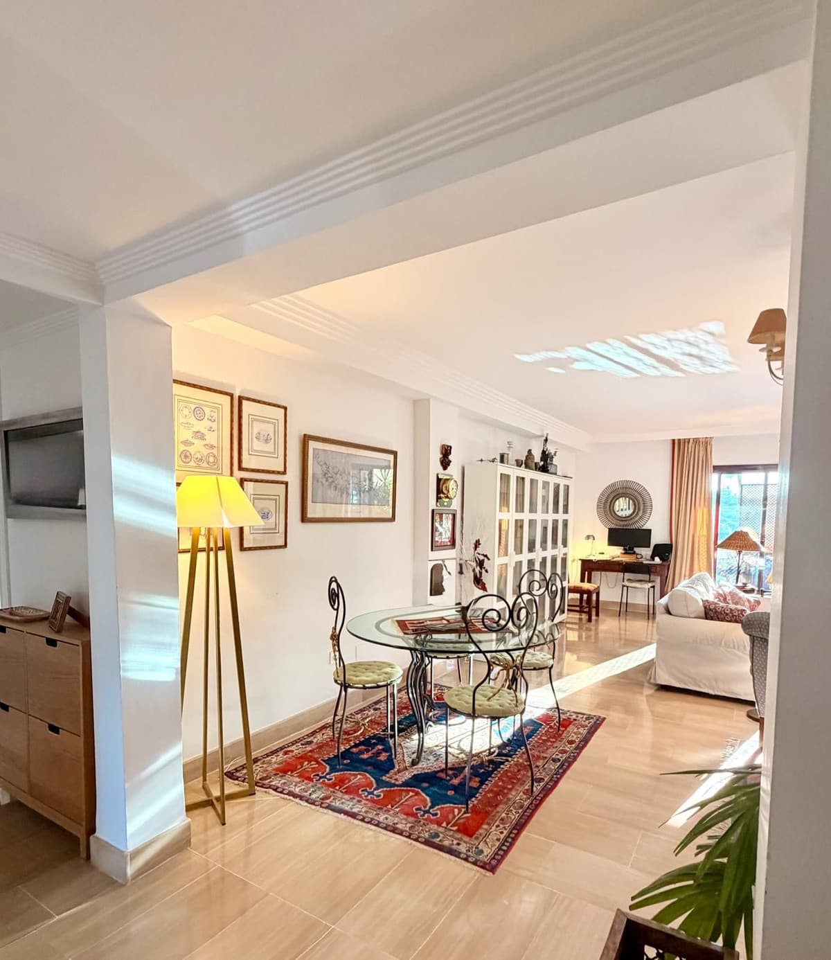 Middle Floor Apartment in Sotogrande — photo 2 of 10