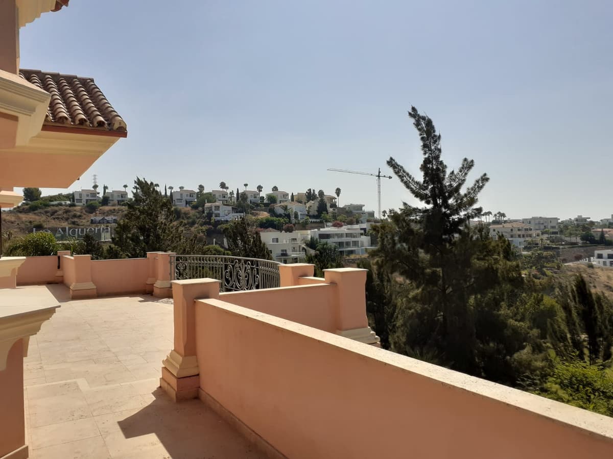 Detached Villa in Estepona — photo 9 of 10