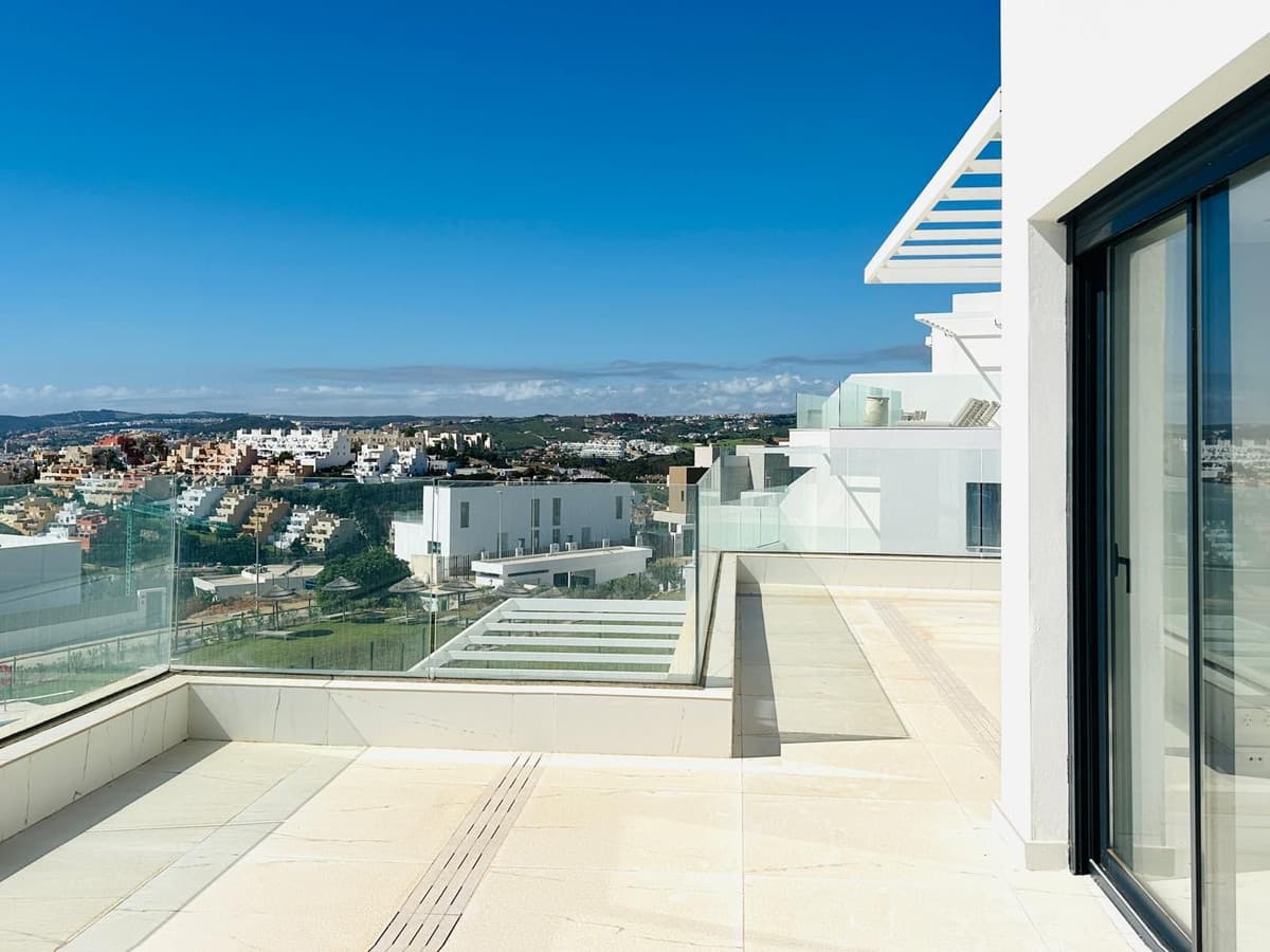 Penthouse in Casares — photo 2 of 10