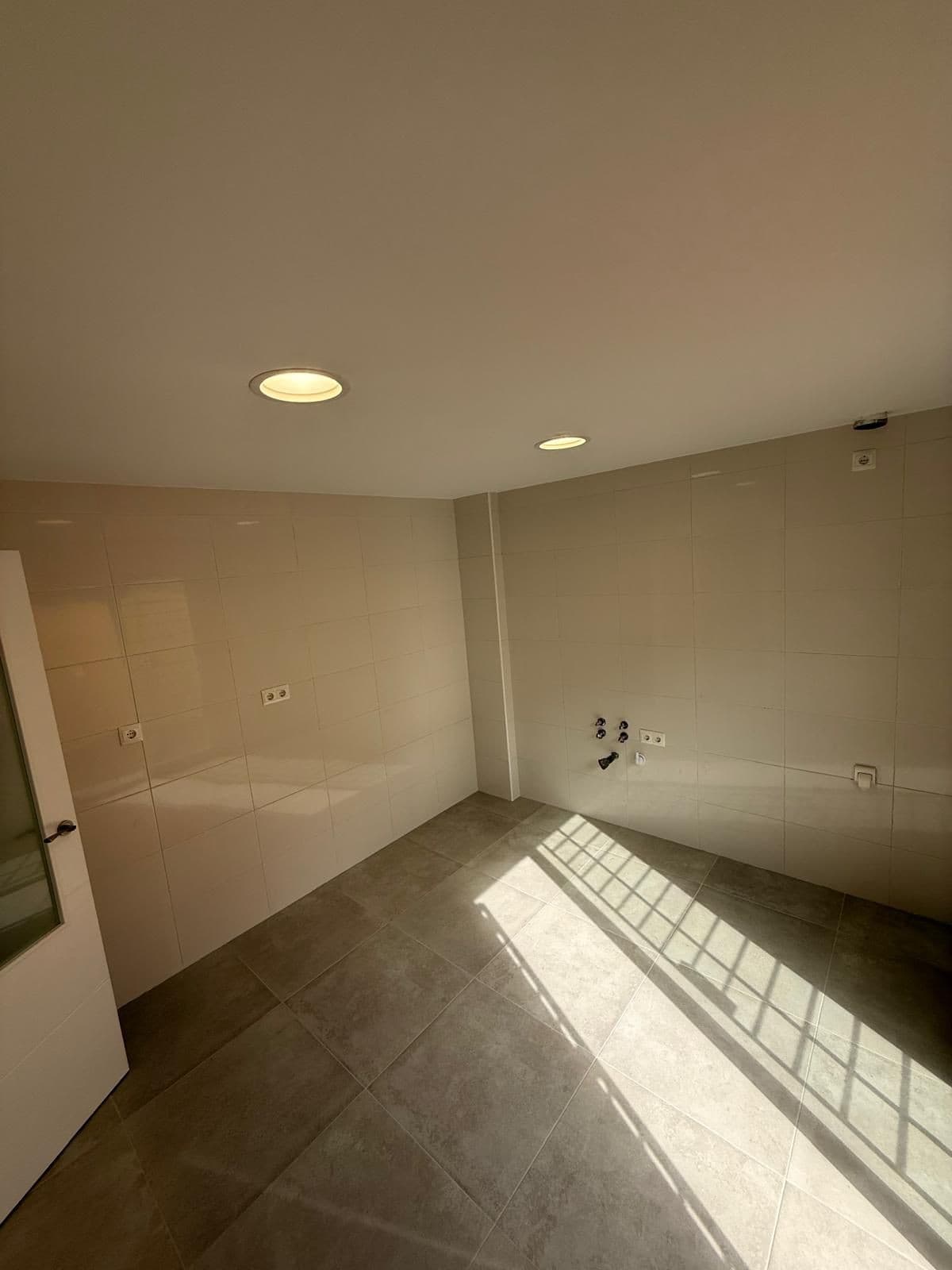 Semi-Detached House in Calahonda — photo 2 of 10
