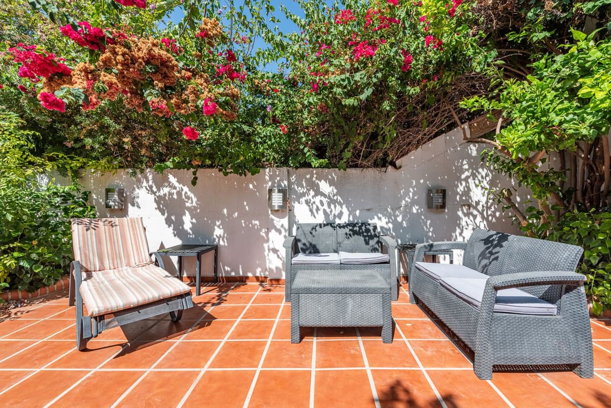 Townhouse in Nueva Andalucía — photo 9 of 10