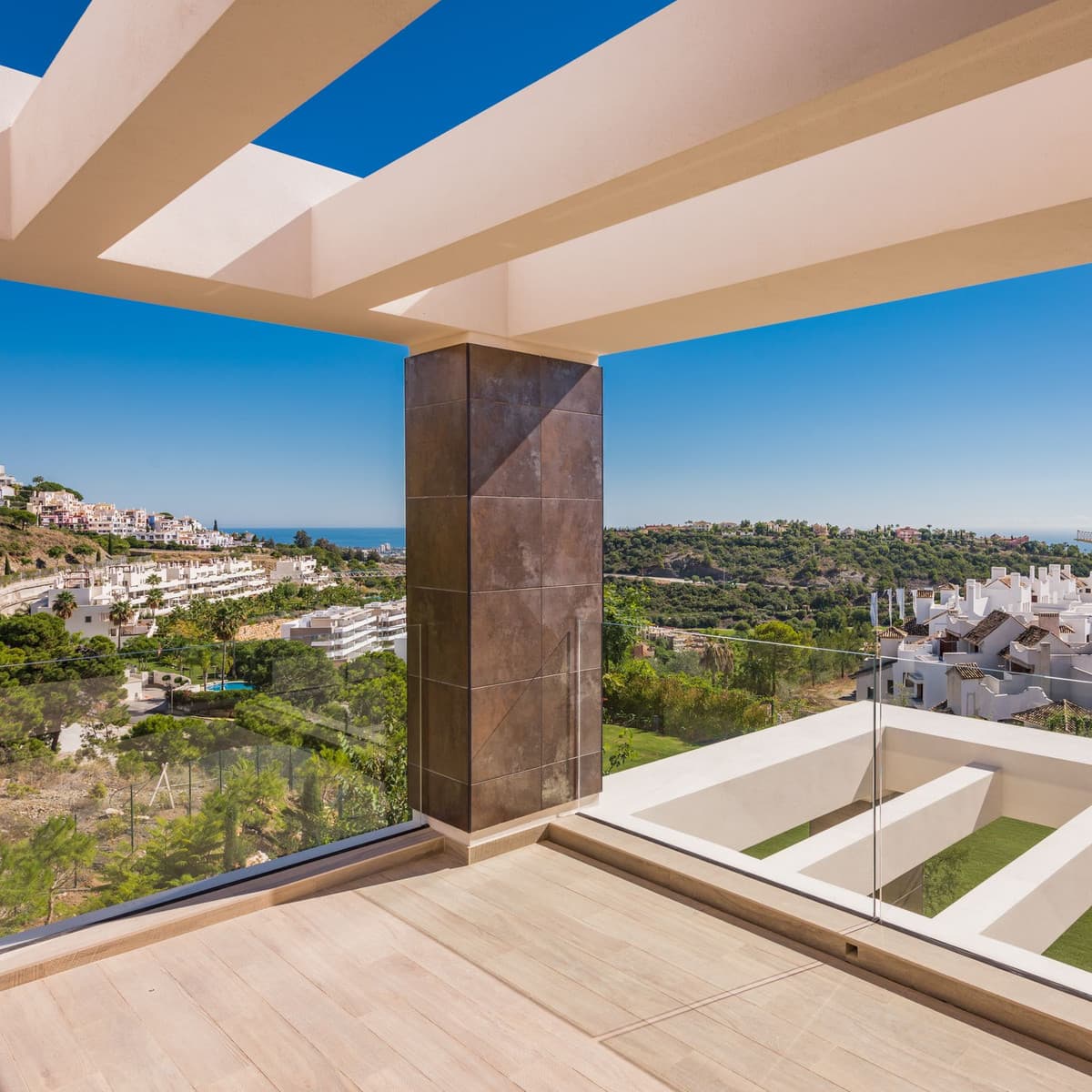 Detached Villa in Benahavís — photo 9 of 10