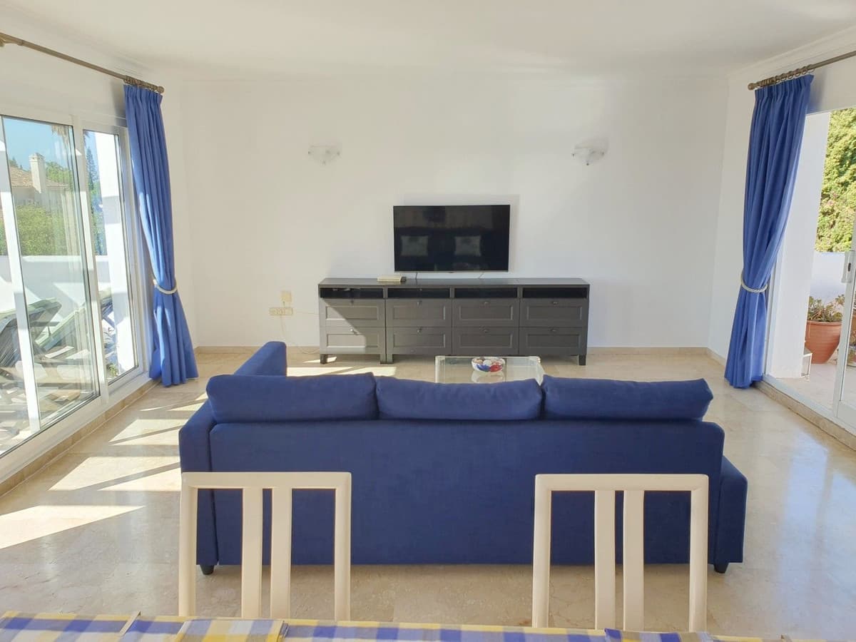 Penthouse in El Paraiso — photo 8 of 10
