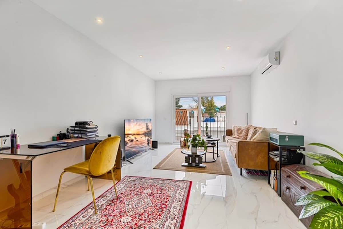 Ground Floor Apartment in Marbella — photo 1 of 10