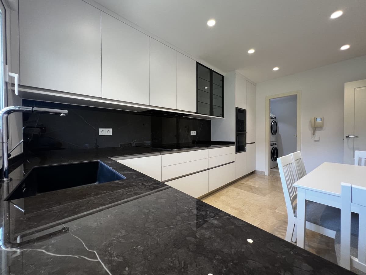 Townhouse in Estepona — photo 7 of 10