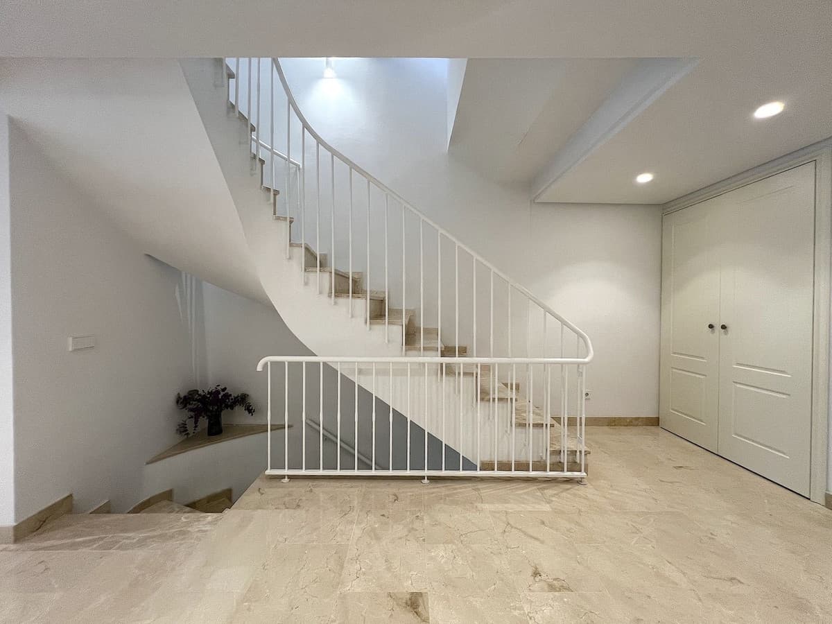 Townhouse in Estepona — photo 10 of 10