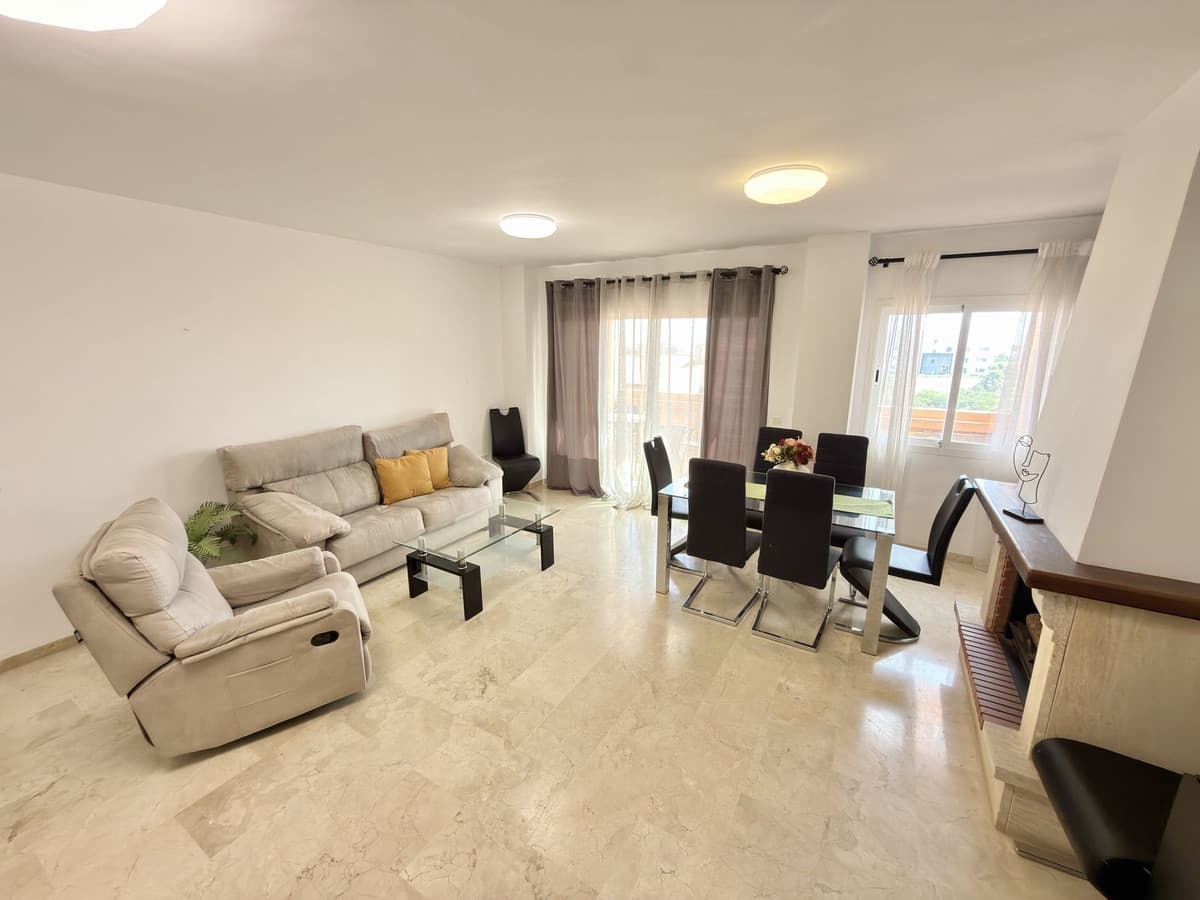 Penthouse Duplex in El Faro — photo 4 of 10