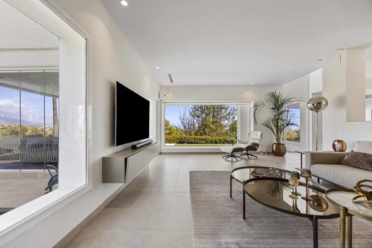 Detached Villa in Benahavís — photo 4 of 10