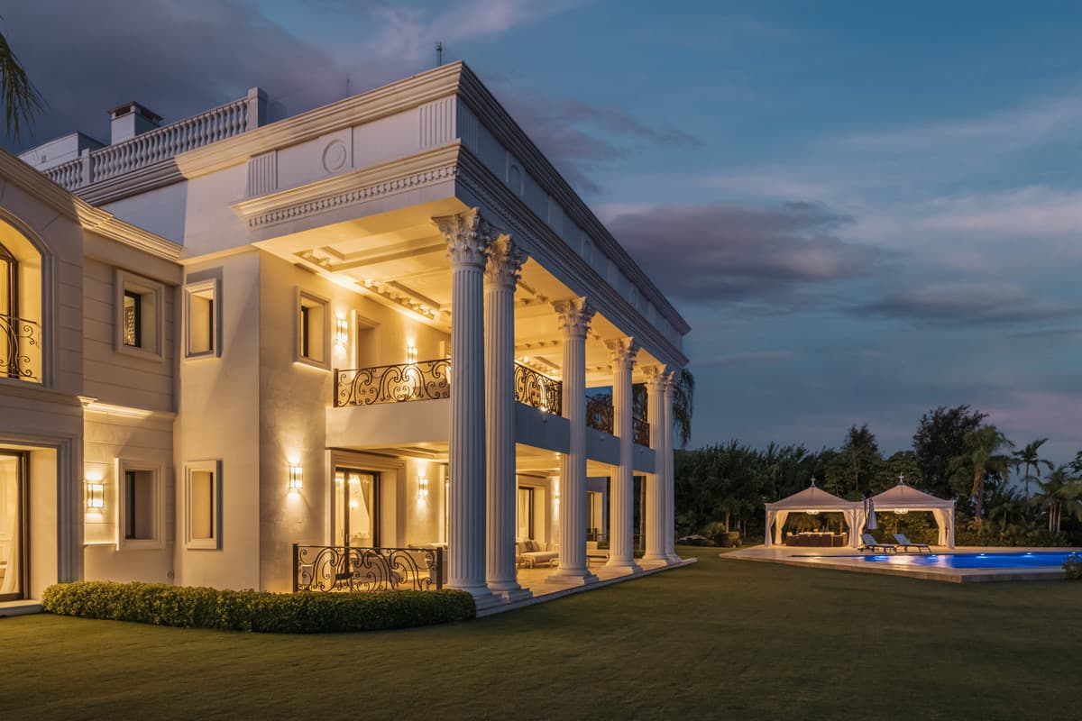 Detached Villa in Sierra Blanca — photo 5 of 10