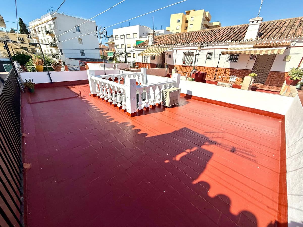 Semi-Detached House in Fuengirola — photo 2 of 10