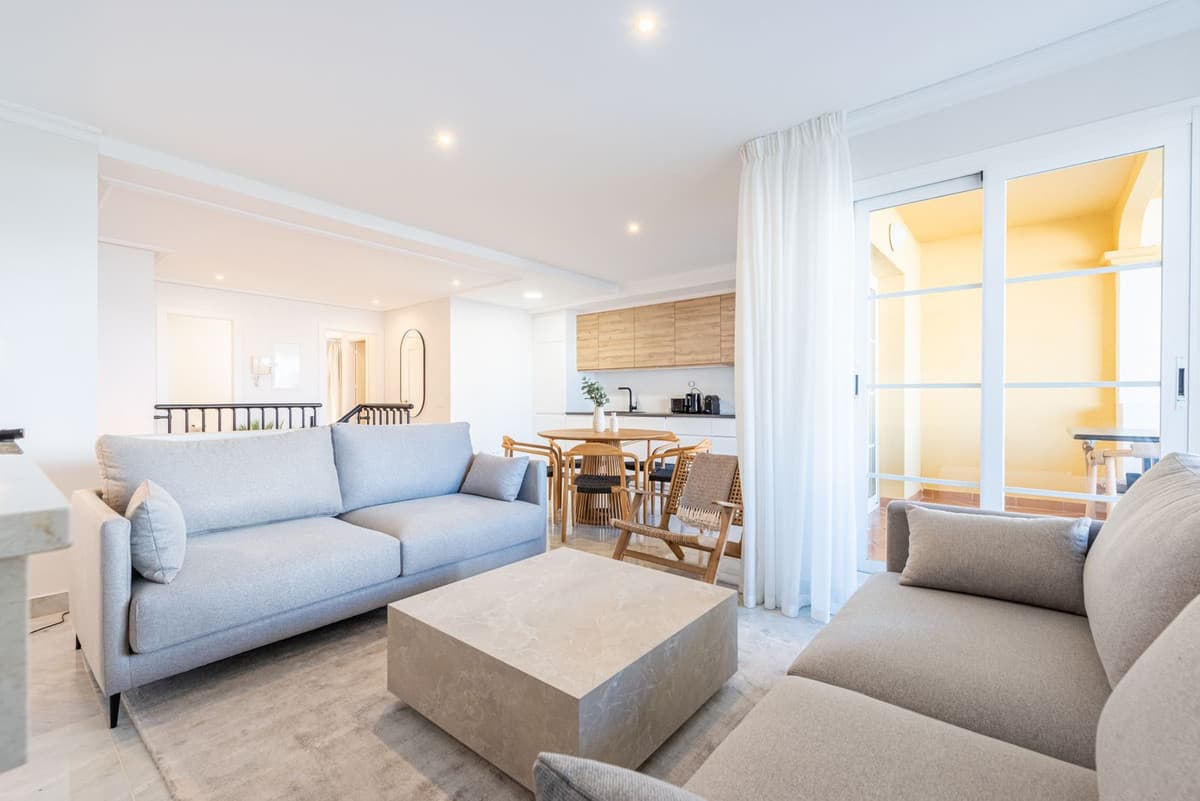 Duplex in Nueva Andalucía — photo 2 of 10