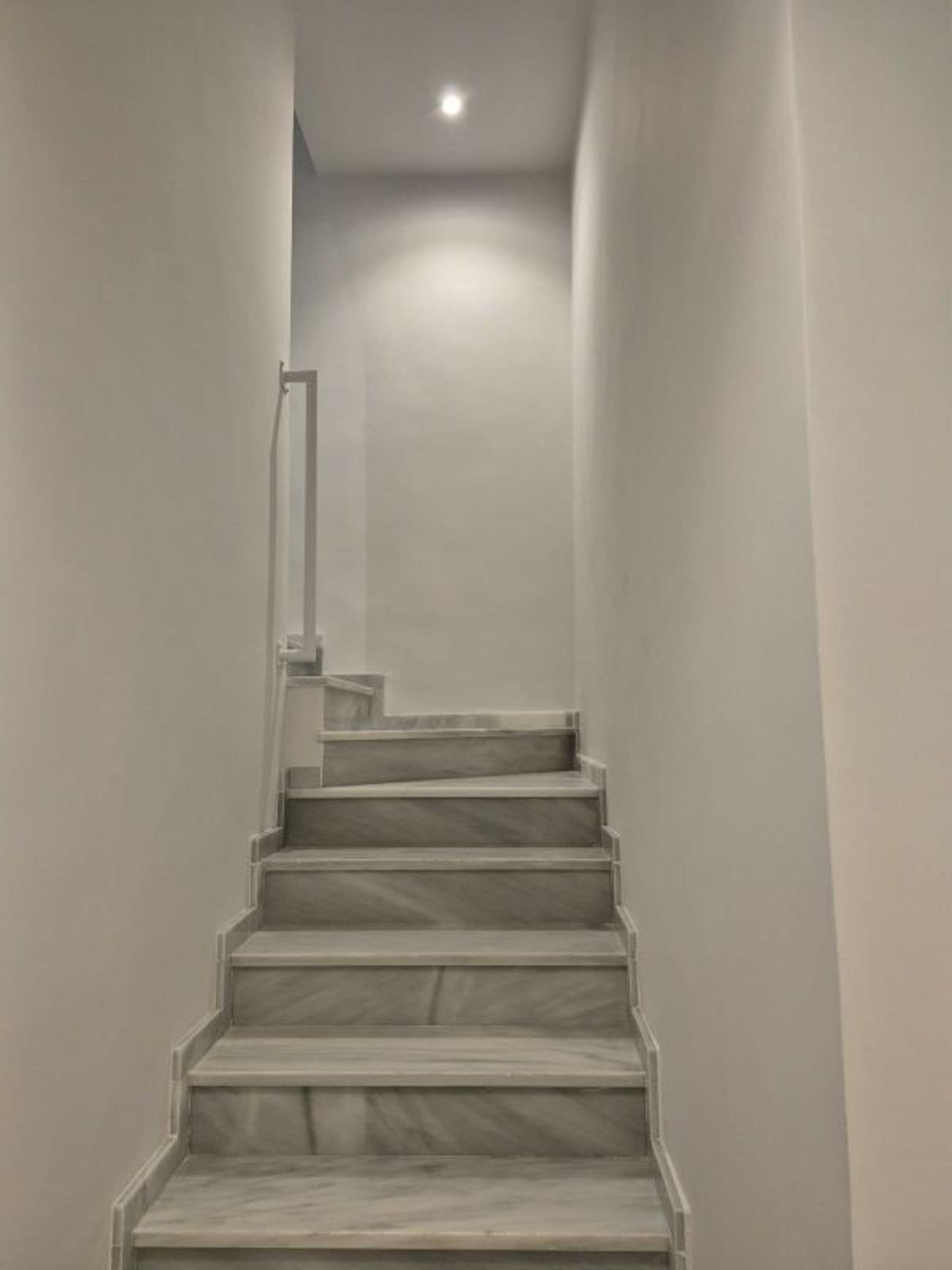 Semi-Detached House in Calahonda — photo 5 of 10
