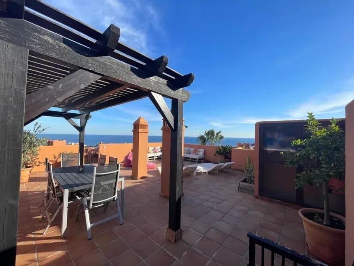 Penthouse in Estepona — photo 5 of 10