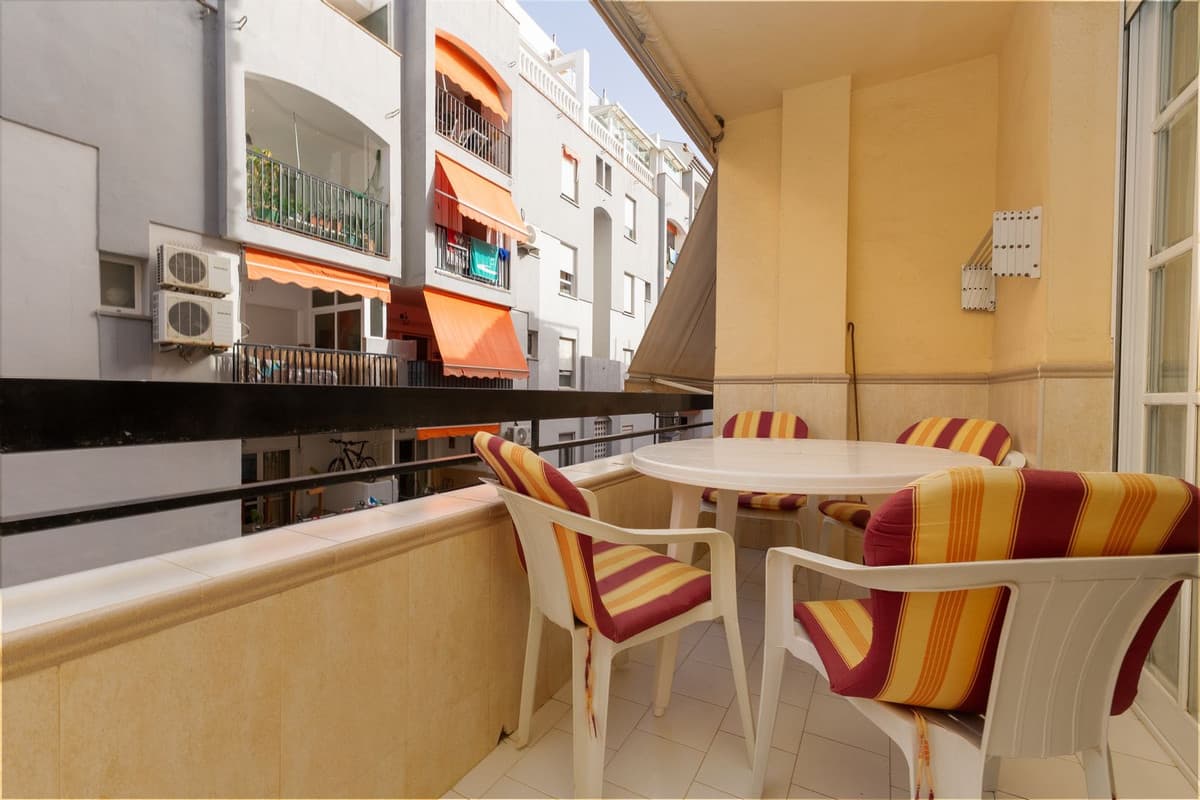 Middle Floor Apartment in Fuengirola — photo 5 of 10