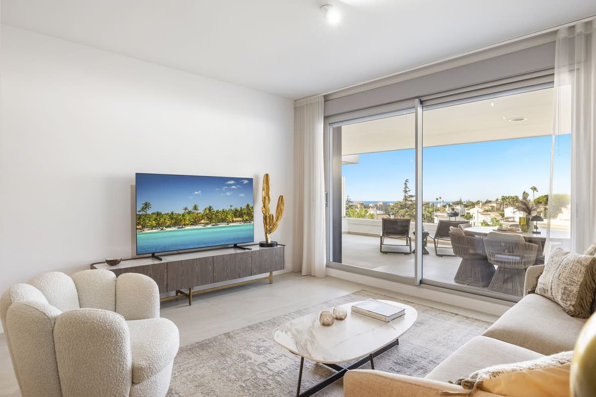 Ground Floor Apartment in Estepona — photo 6 of 10