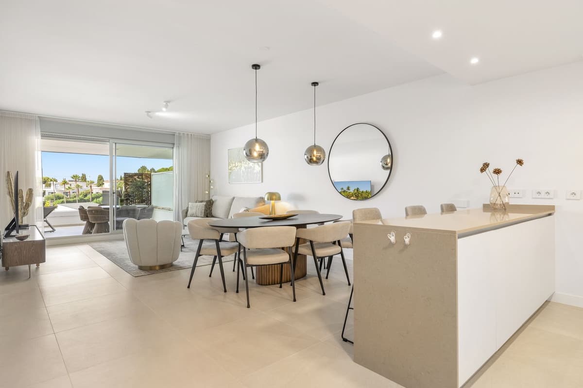 Ground Floor Apartment in Estepona — photo 10 of 10