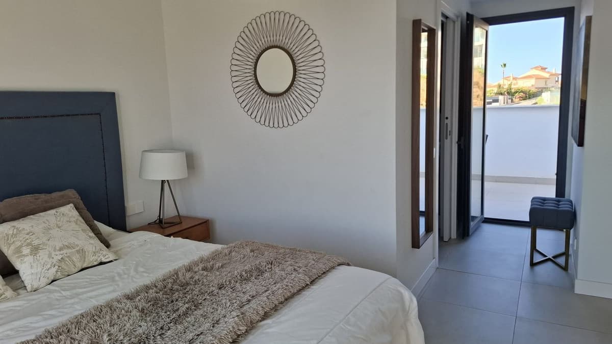 Penthouse in La Cala de Mijas — photo 10 of 10