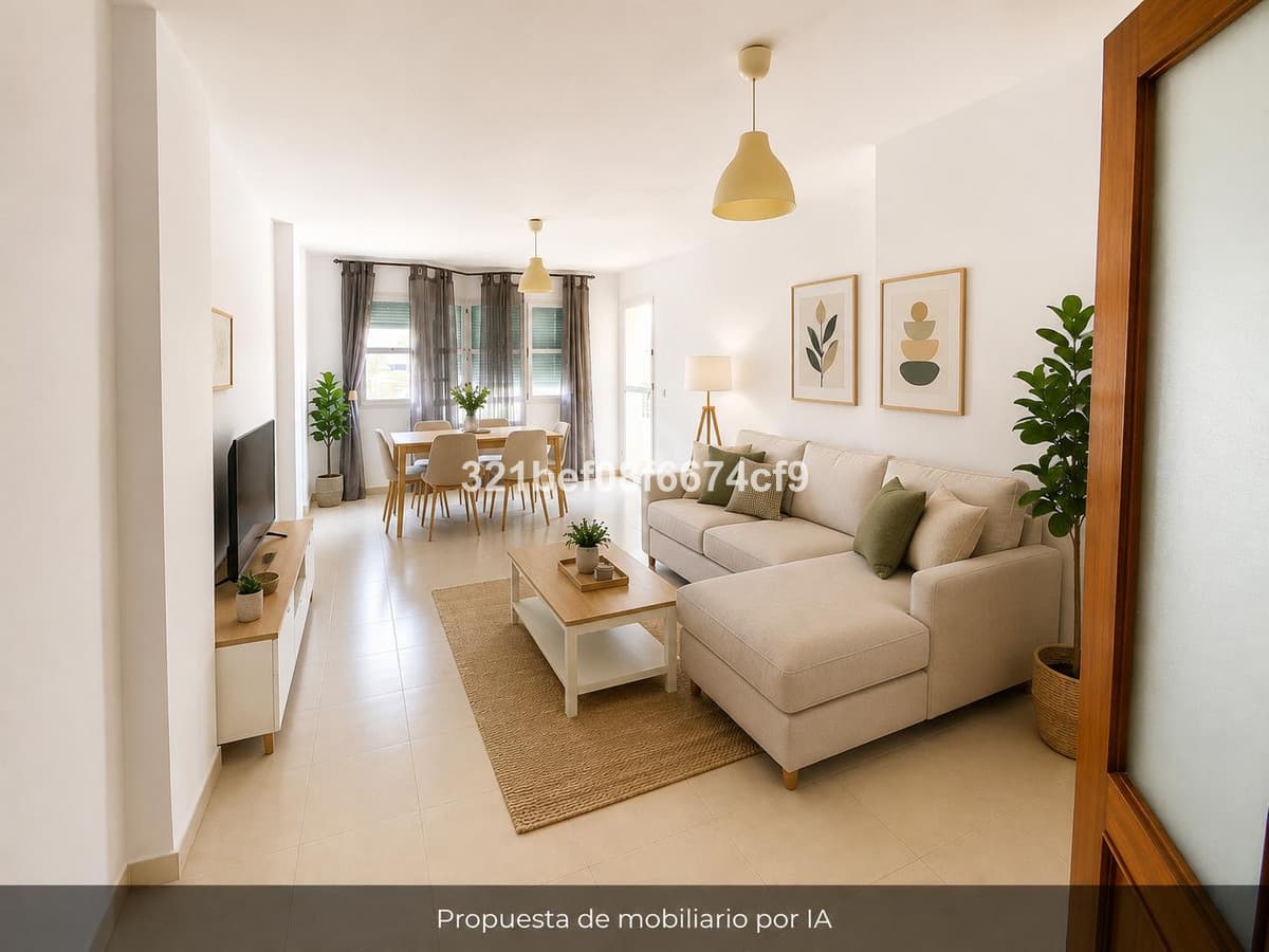 Ground Floor Apartment in Teatinos — photo 1 of 10