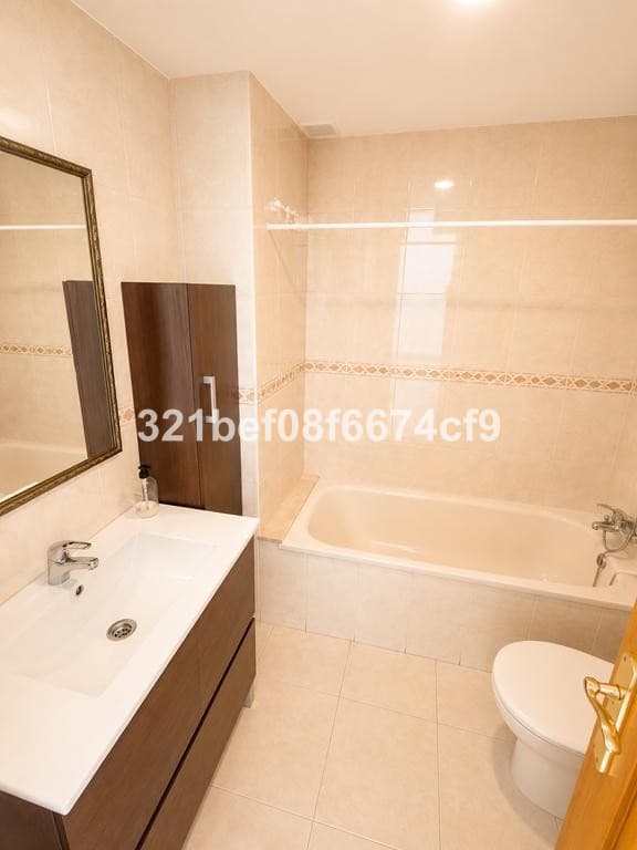 Ground Floor Apartment in Estepona — photo 5 of 10