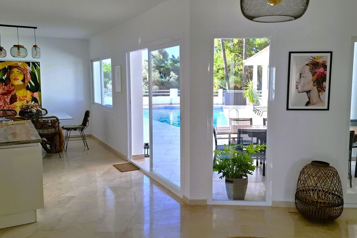 Detached Villa in Mijas Costa — photo 3 of 10