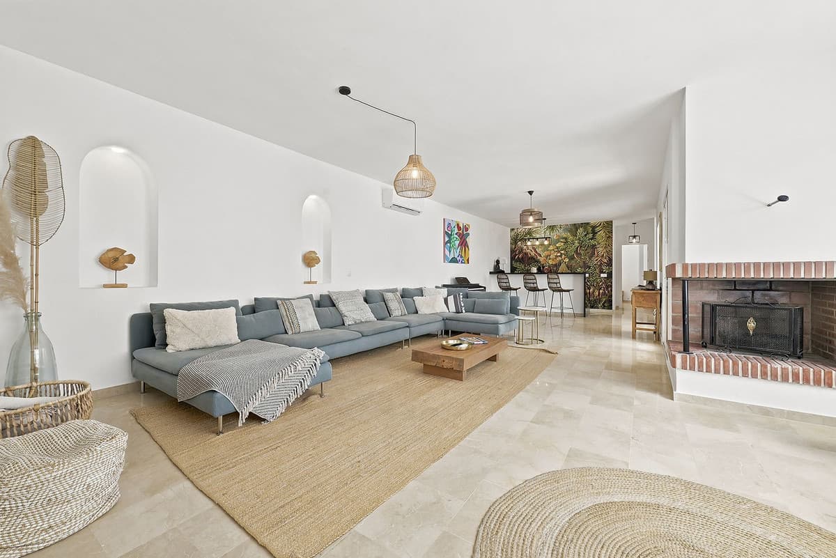 Detached Villa in Mijas Costa — photo 9 of 10
