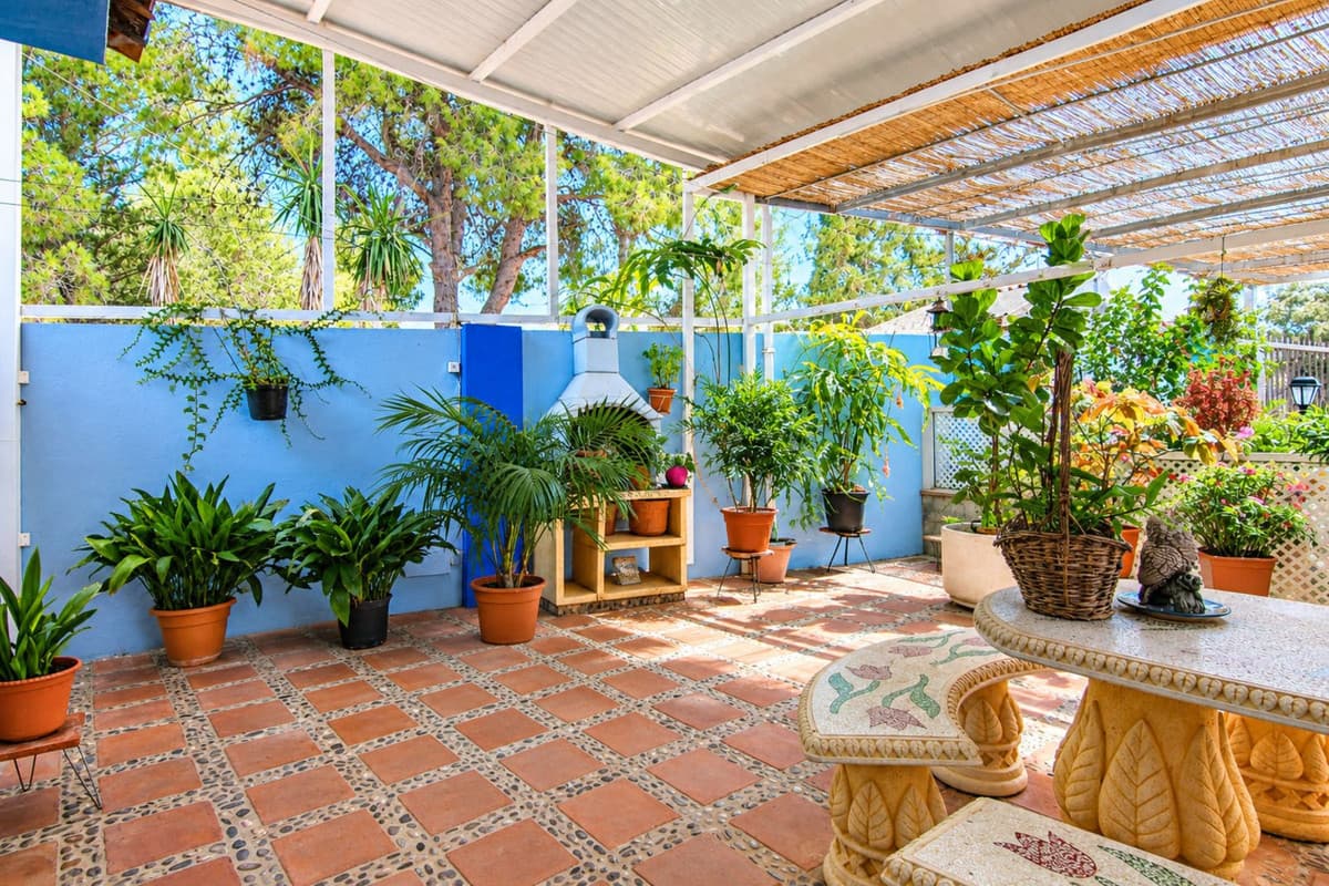 Detached Villa in Coín — photo 4 of 10