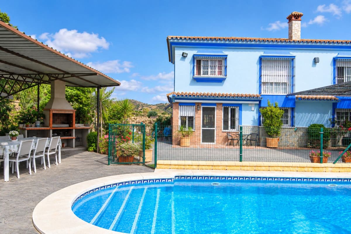 Detached Villa in Coín — photo 9 of 10