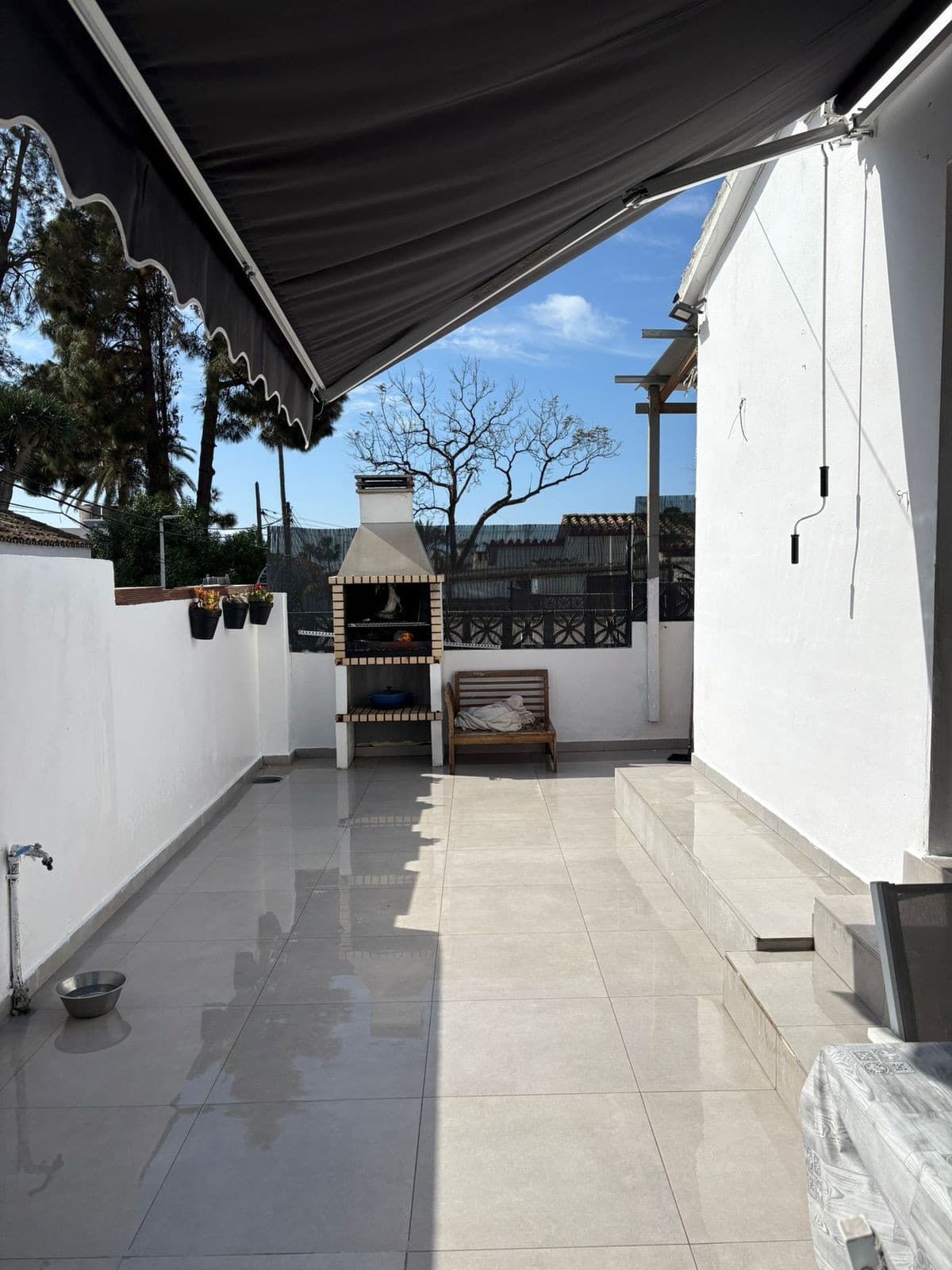 Bungalow in Costabella — photo 1 of 10