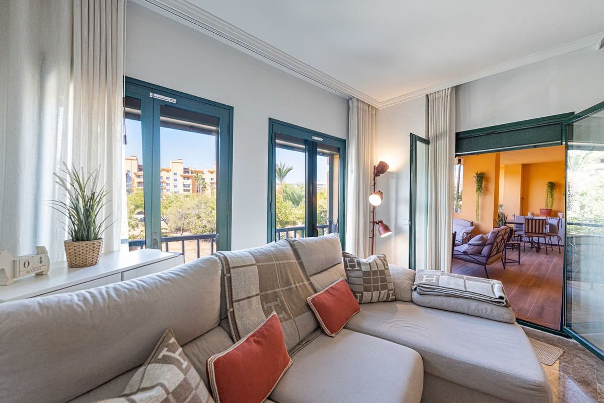 Middle Floor Apartment in San Pedro de Alcántara — photo 5 of 10
