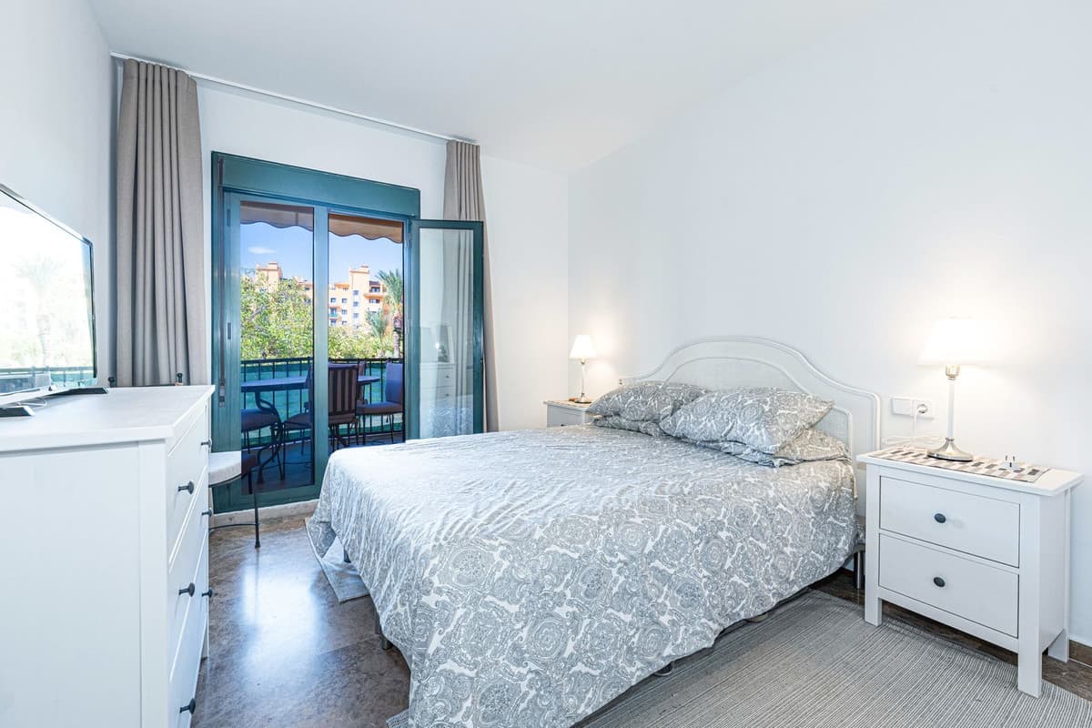 Middle Floor Apartment in San Pedro de Alcántara — photo 9 of 10