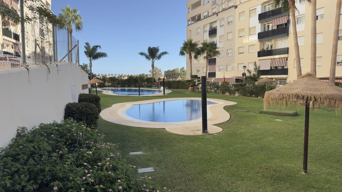 Middle Floor Apartment in Nueva Andalucía — photo 1 of 10