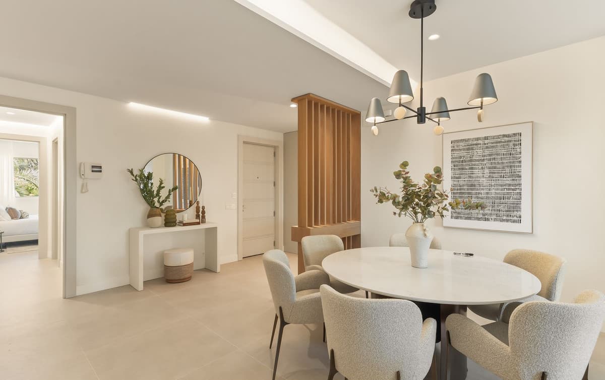 Middle Floor Apartment in The Golden Mile — photo 7 of 10