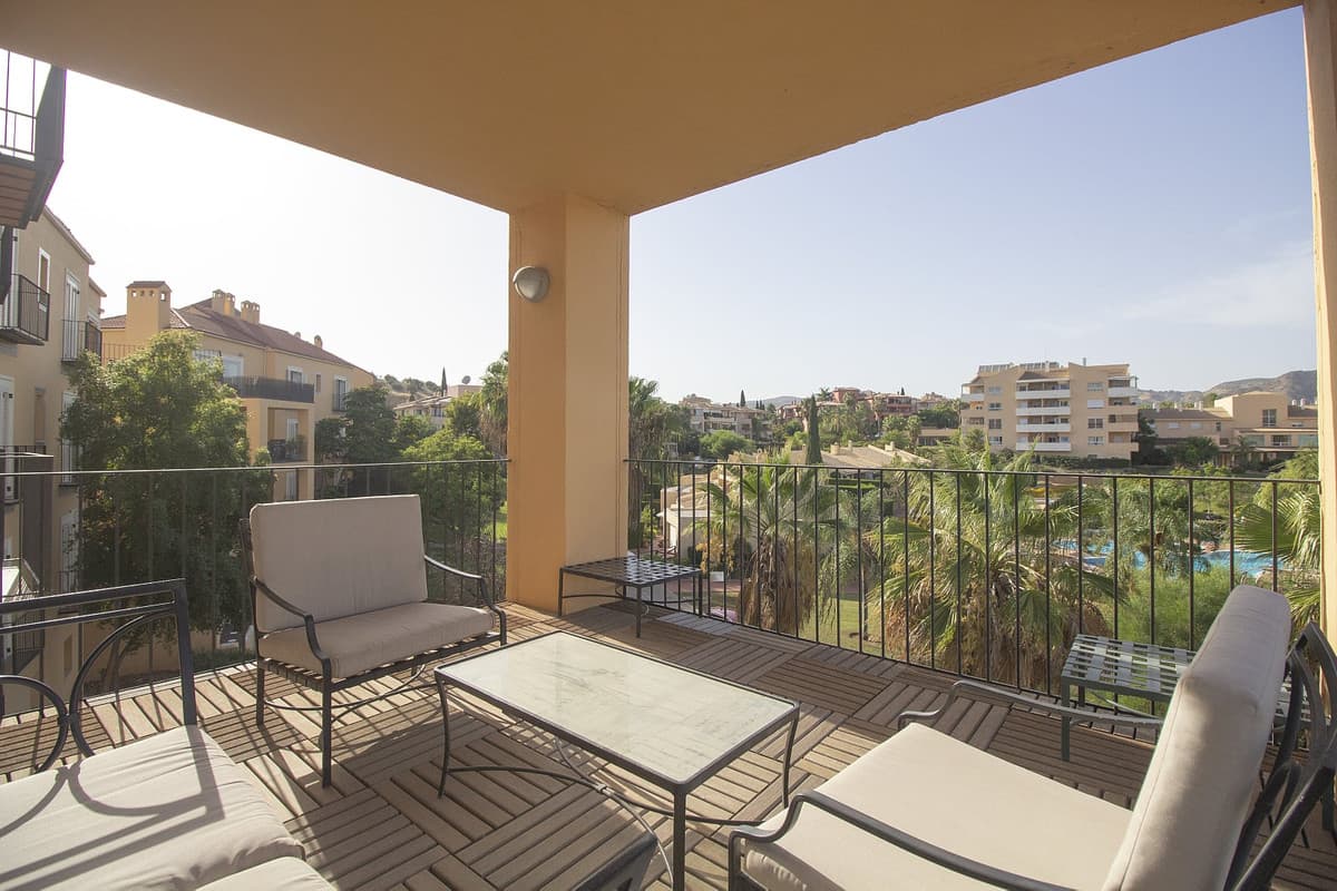 Middle Floor Apartment in Alhaurín de la Torre — photo 8 of 10